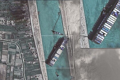 Рогозин опубликовал снимок Суэцкого канала из космоса
