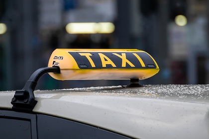 Россиян предупредили о росте цен на такси