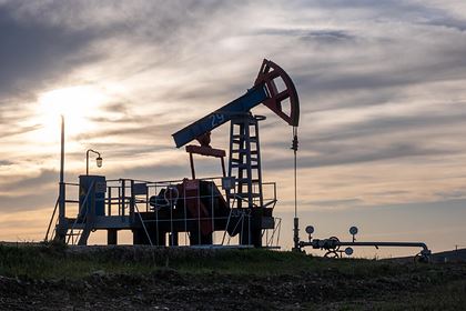 Добыча российской нефти рухнула